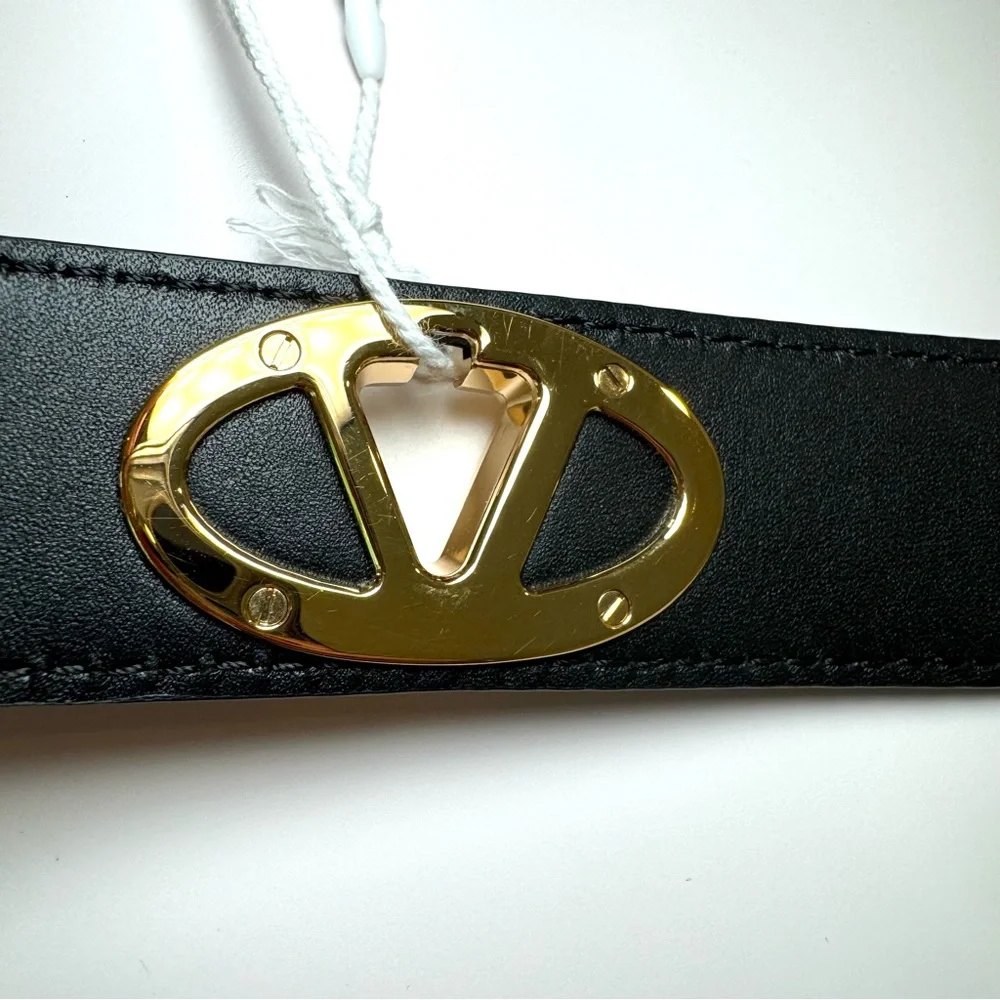 NWT Valentino Garavani Bold Edition V Logo Black Calfskin Leather Belt, Sz 80/32
